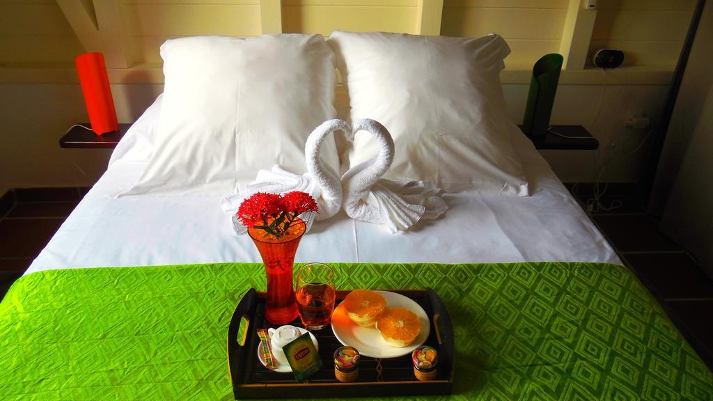 Le Refuge Du Bon Repos Villa Le Lorrain ภายนอก รูปภาพ